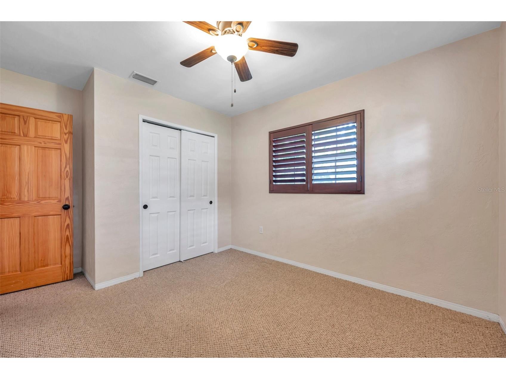 7555 19th Avenue N Saint Petersburg FL 33710 TB8516503 image19