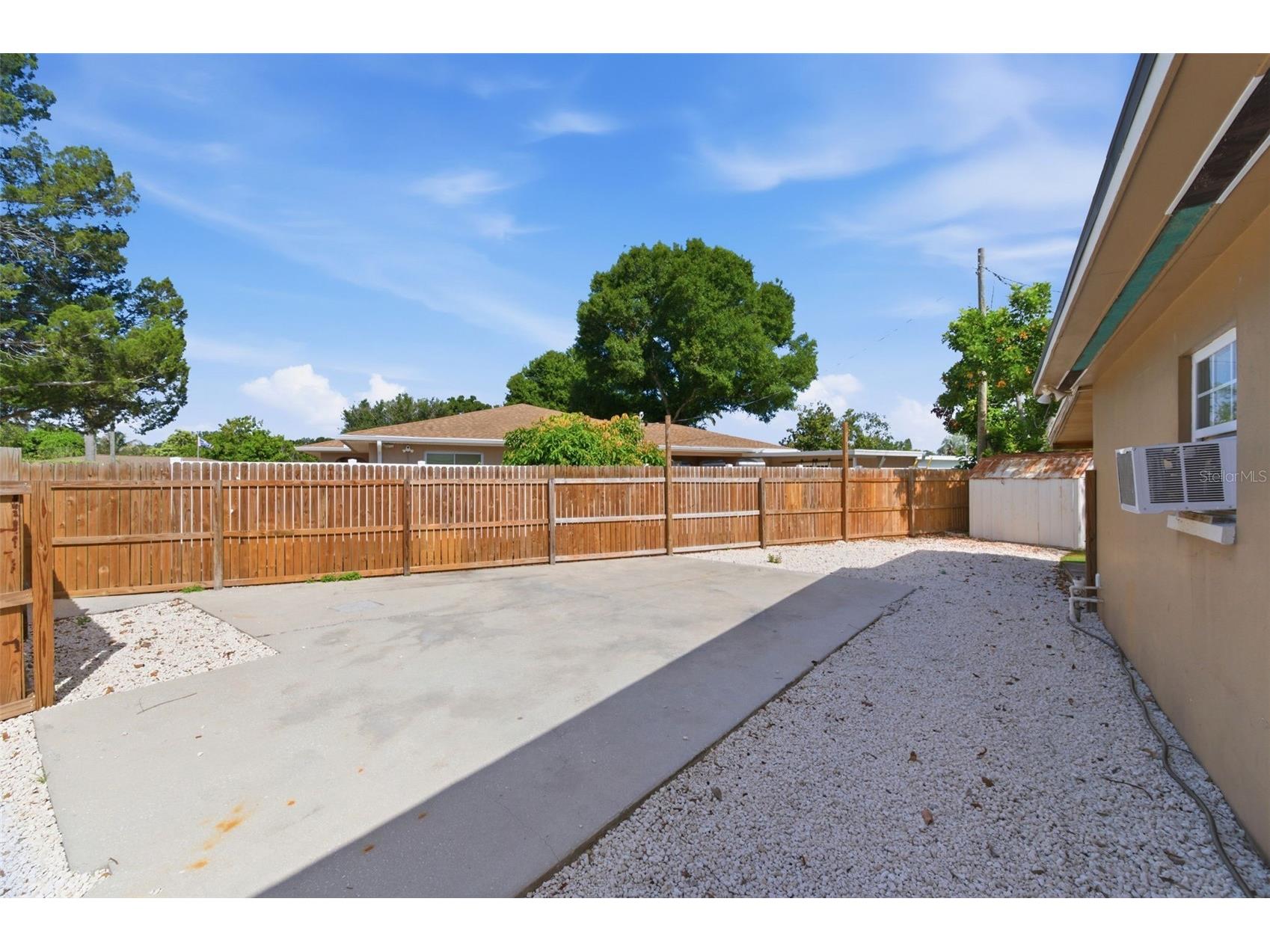 7555 19th Avenue N Saint Petersburg FL 33710 TB8516503 image23