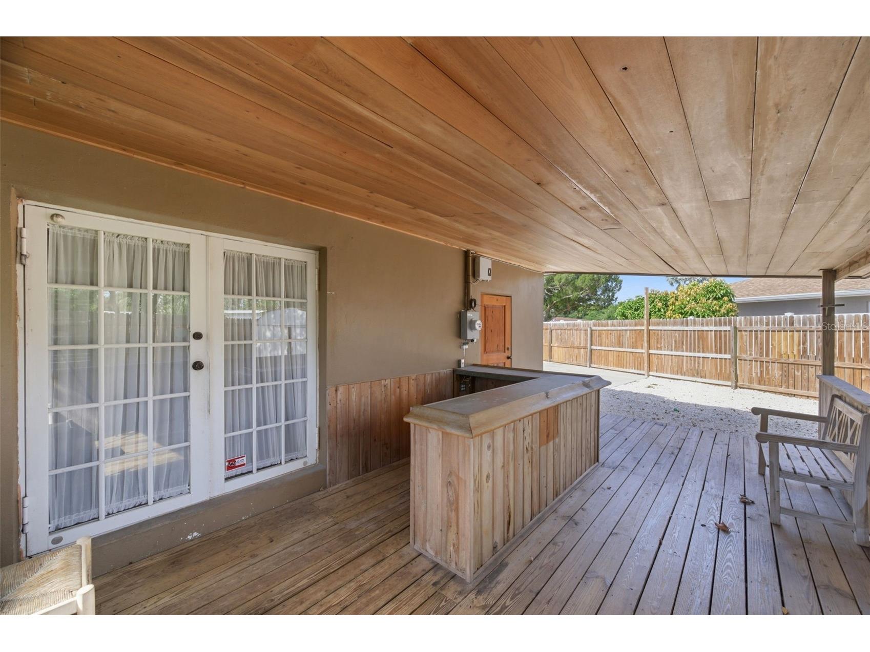 7555 19th Avenue N Saint Petersburg FL 33710 TB8516503 image26
