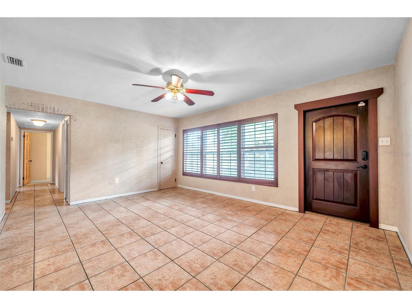 7555 19th Avenue N Saint Petersburg FL 33710 TB8516503 image8