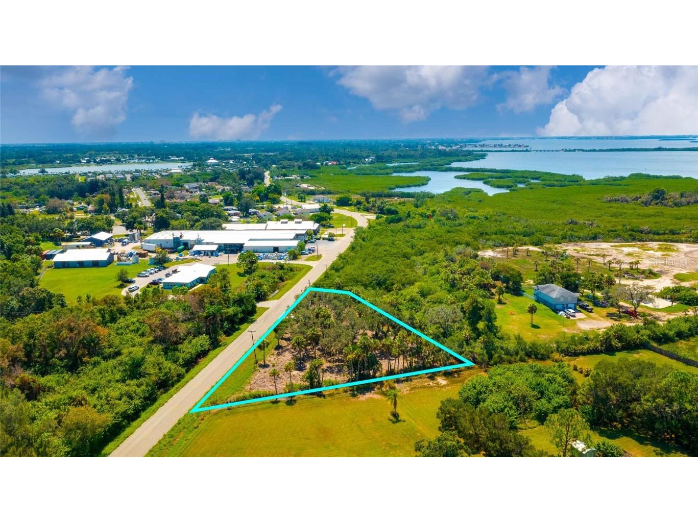 7555 Bayshore Road Palmetto FL 34221 A4633151 image1