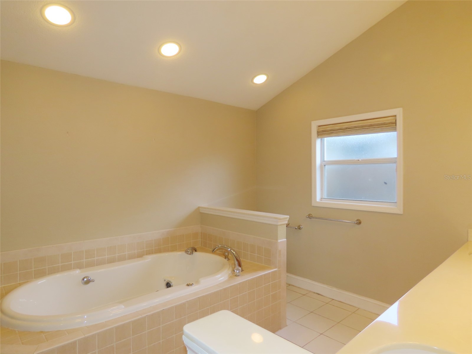 7555 Pine Valley Lane Seminole FL 33776 TB8522643 image16