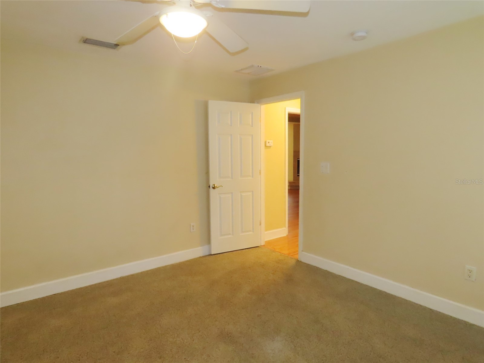 7555 Pine Valley Lane Seminole FL 33776 TB8522643 image23