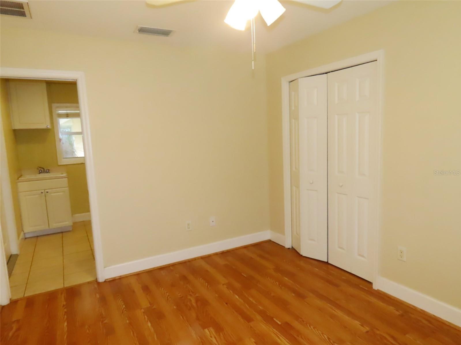 7555 Pine Valley Lane Seminole FL 33776 TB8522643 image42