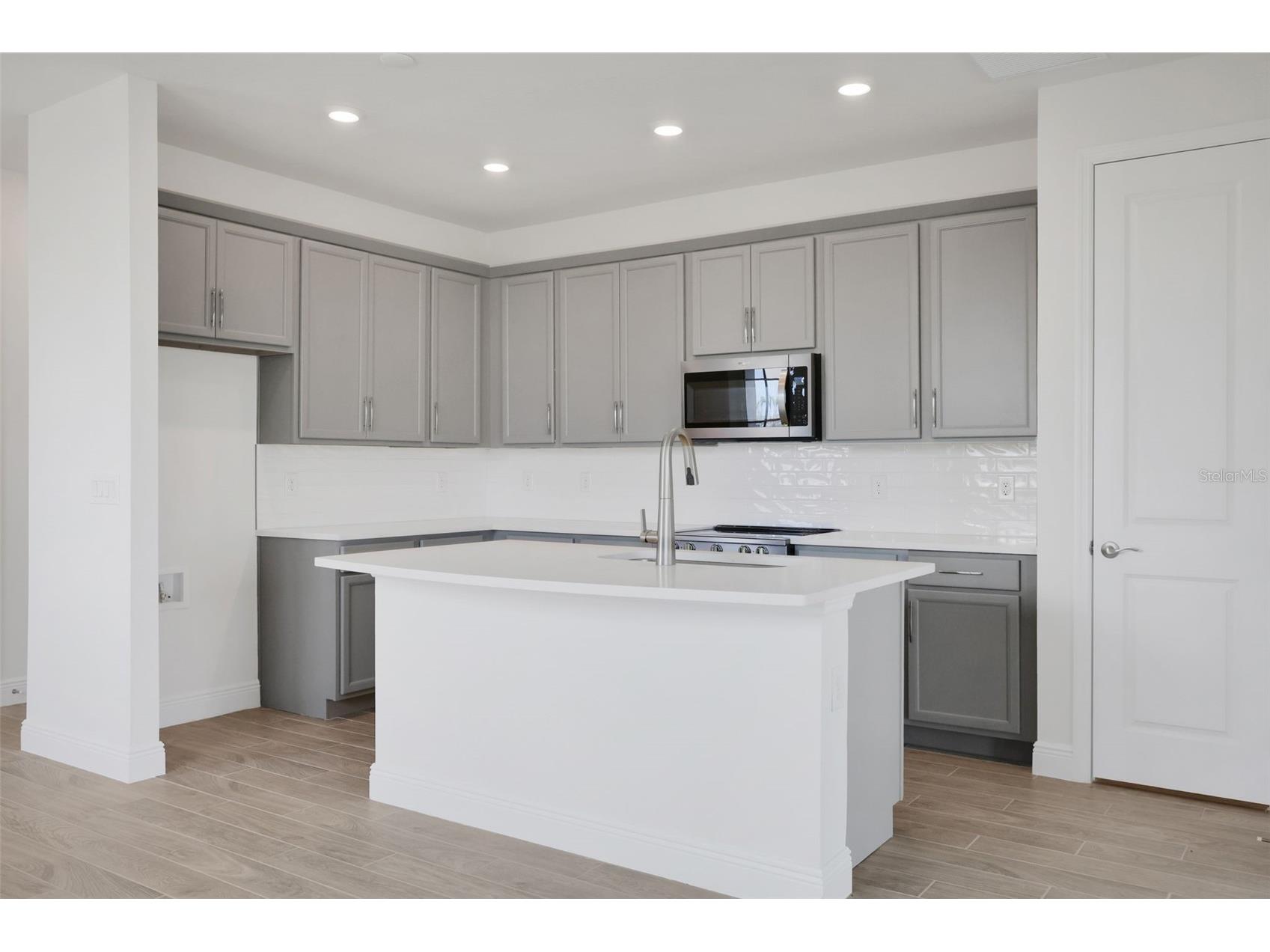 7555 Sea Oak Court Parrish FL 34219 - SEAIRE LAGOON G5110392 image11