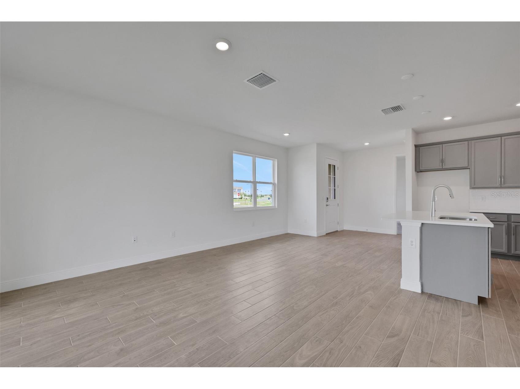 7555 Sea Oak Court Parrish FL 34219 - SEAIRE LAGOON G5110392 image5