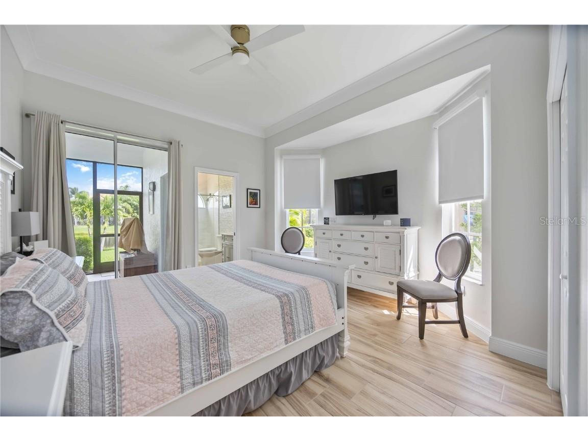 7555 Tori Way Lakewood Ranch FL 34202 A4660981 image28