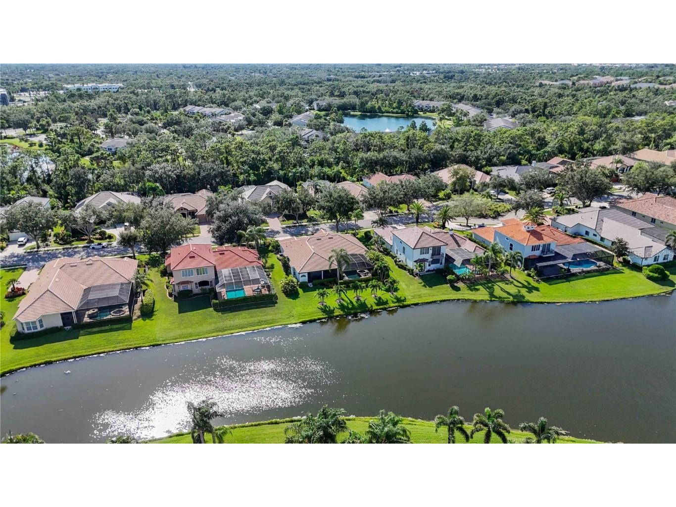 7555 Tori Way Lakewood Ranch FL 34202 A4660981 image58