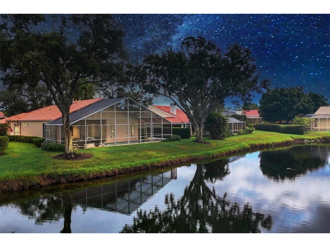 7557 Fairlinks Court Sarasota FL 34243 A4612261 image1