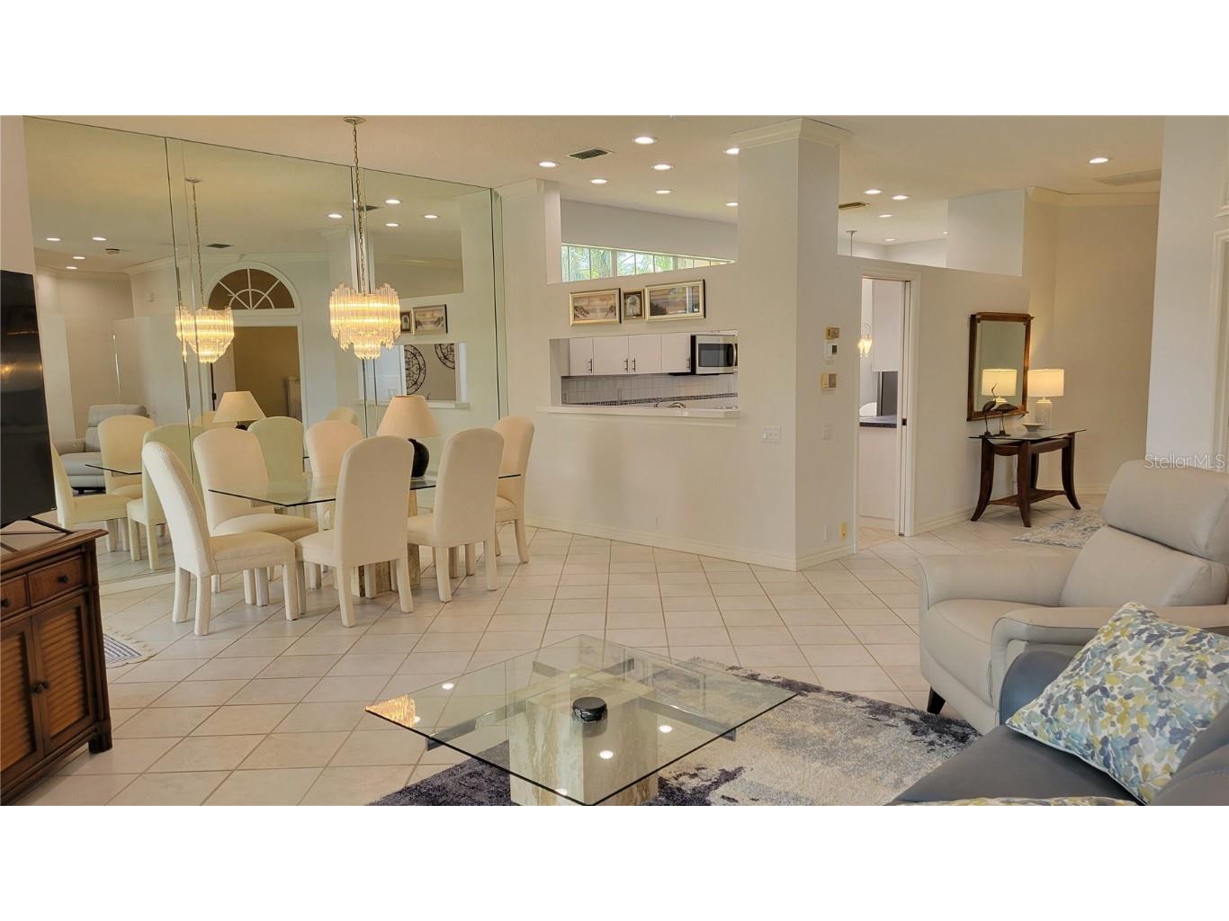 7557 Fairlinks Court Sarasota FL 34243 A4622781 image14