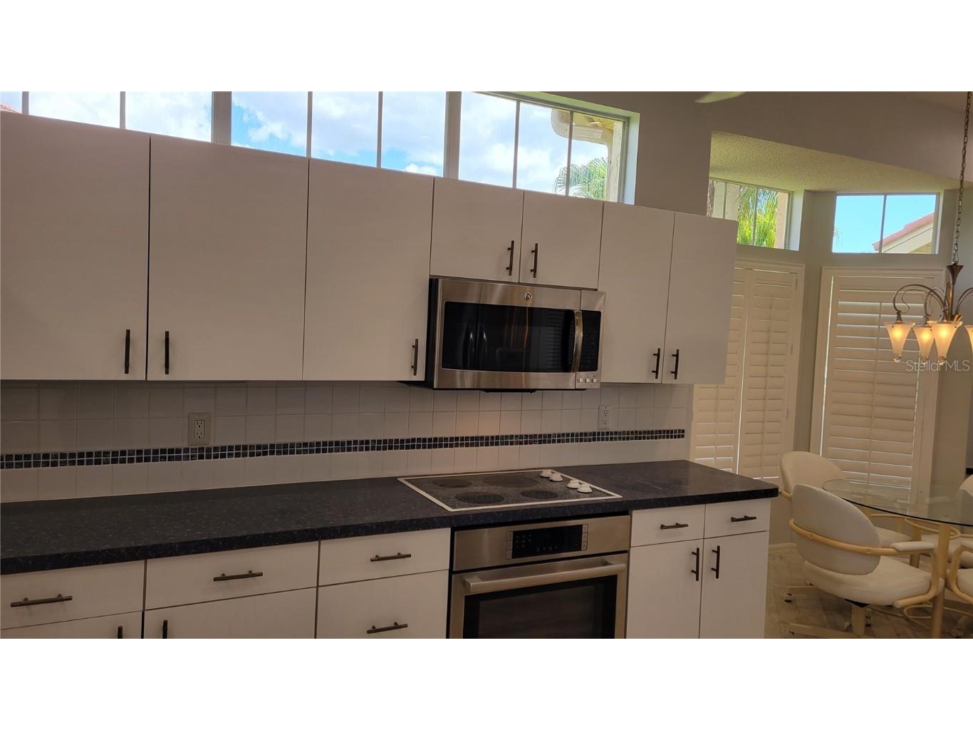 7557 Fairlinks Court Sarasota FL 34243 A4622781 image6