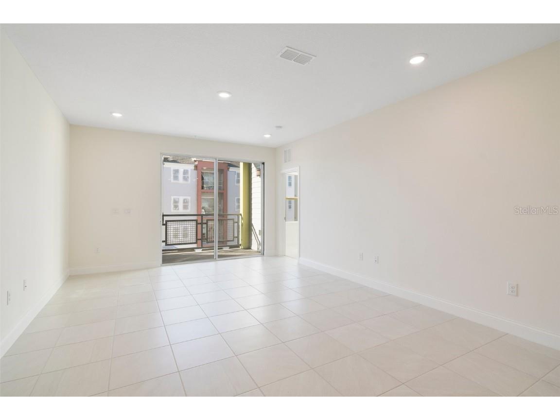 7557 Laureate Boulevard #6301 Orlando FL 32827 O6331464 image4