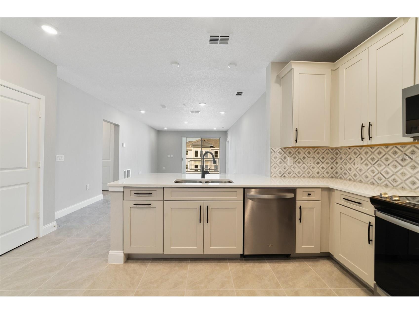 7557 Laureate Boulevard #6401 Orlando FL 32827 O6383767 image5