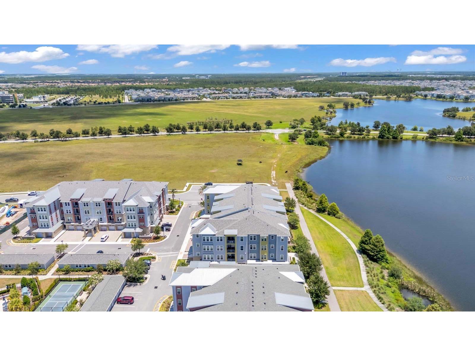 7557 Laureate Boulevard #6407 Orlando FL 32827 O6419430 image38