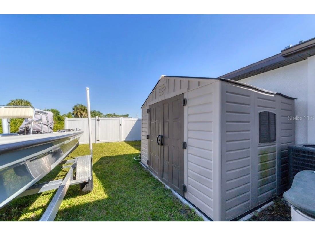 7558 Totem Avenue North Port FL 34291 A4690163 image38