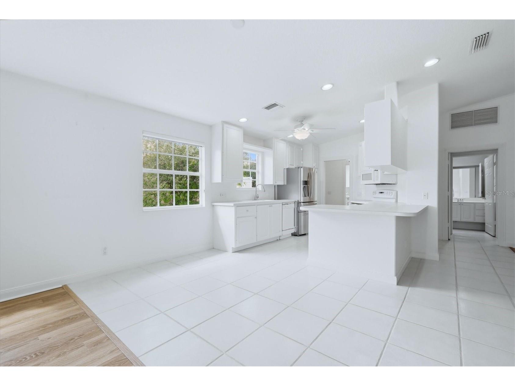 7559 Quinto Drive Sarasota FL 34238 A4684986 image13