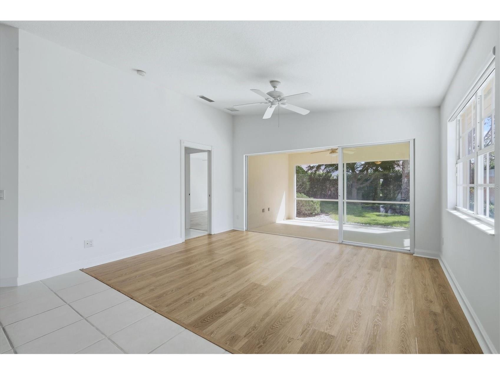 7559 Quinto Drive Sarasota FL 34238 A4684986 image17