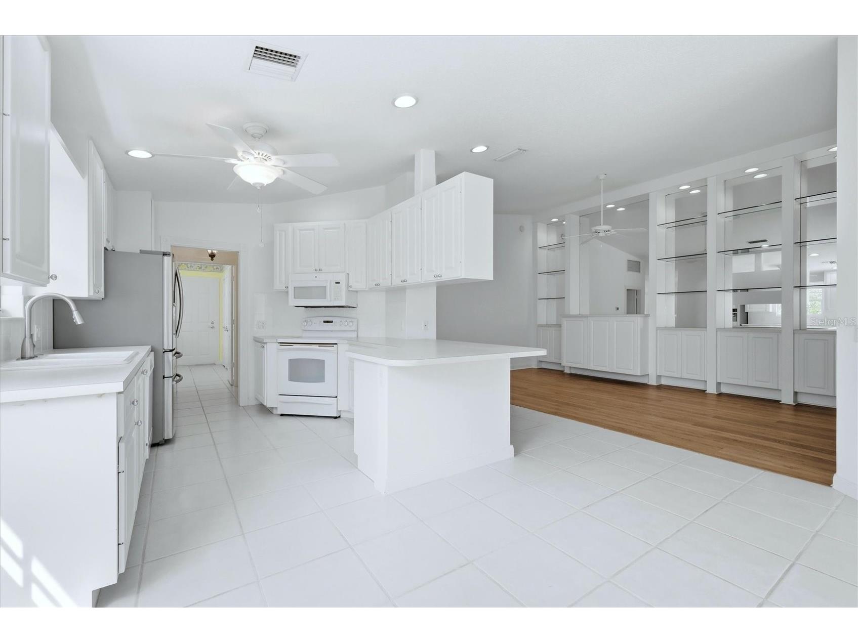 7559 Quinto Drive Sarasota FL 34238 A4684986 image19