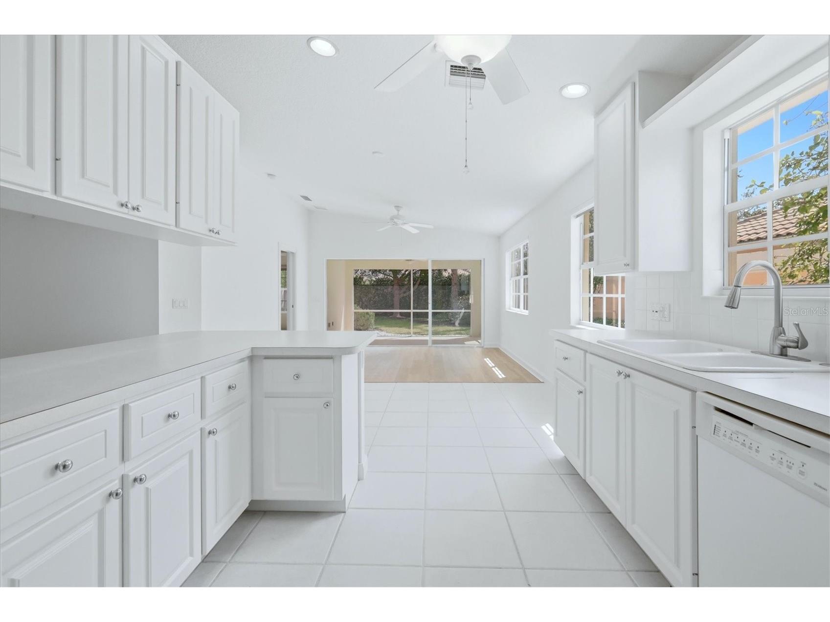 7559 Quinto Drive Sarasota FL 34238 A4684986 image20