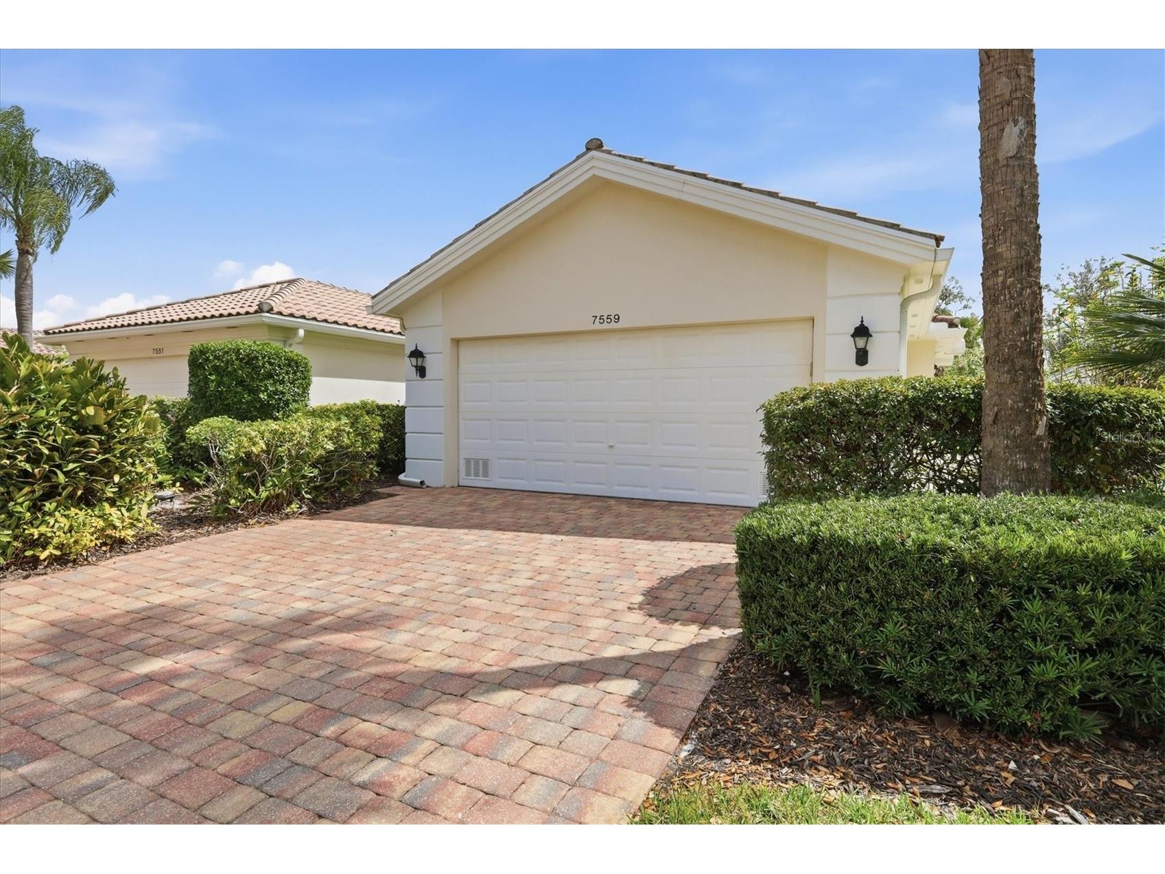 7559 Quinto Drive Sarasota FL 34238 A4684986 image3