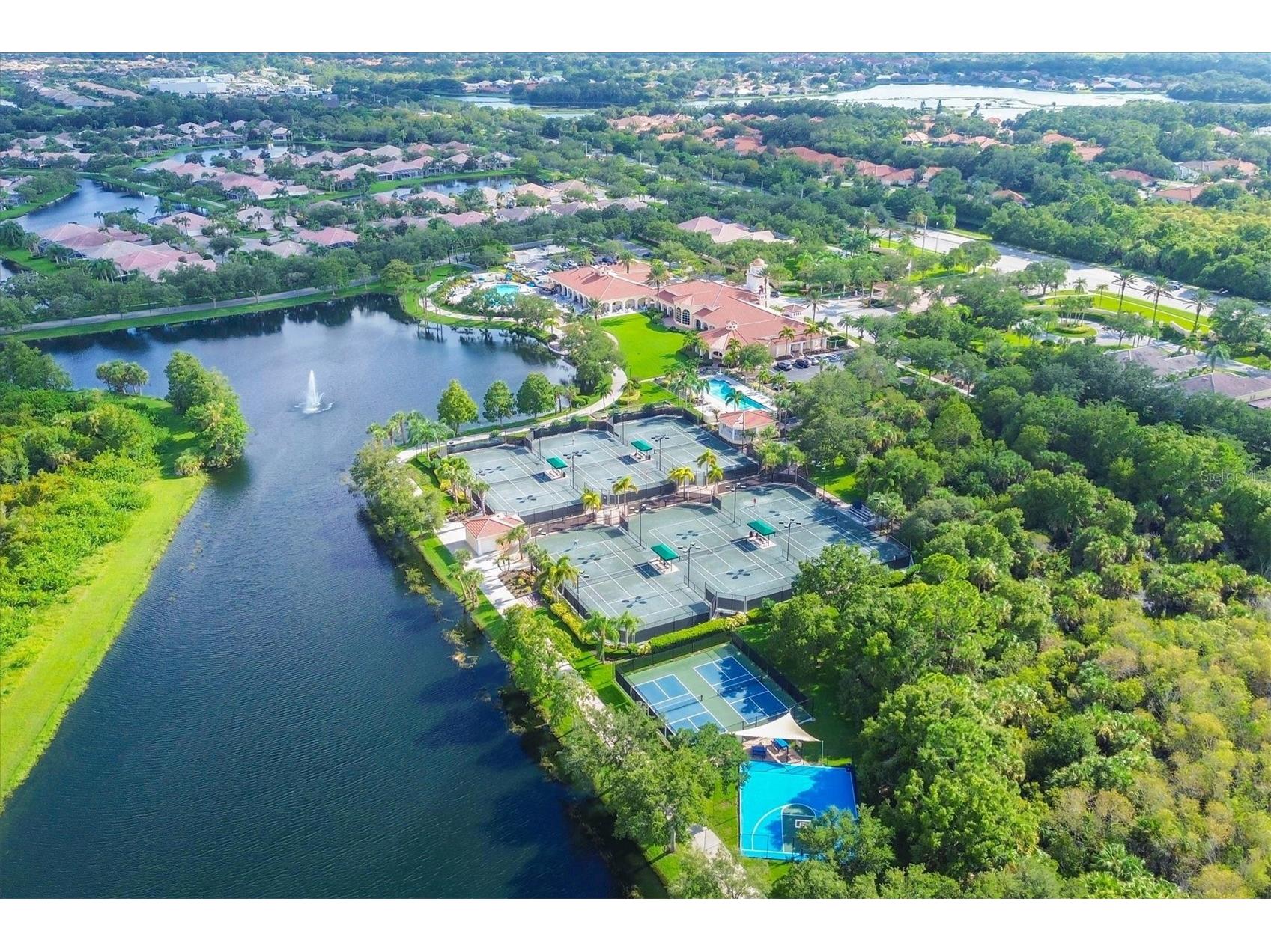 7559 Quinto Drive Sarasota FL 34238 A4684986 image48