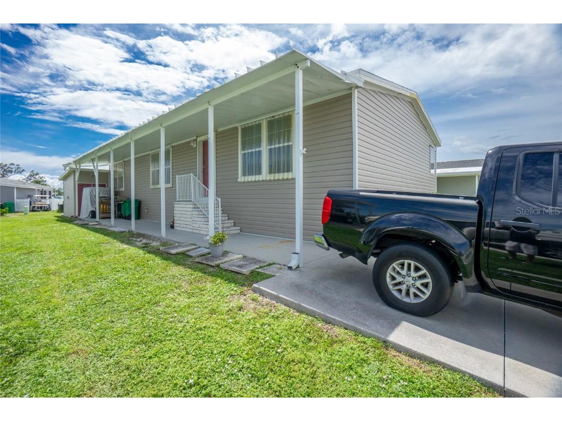 7559 Ratan Circle Port Charlotte FL 33981 - BUTTERFORD WATERWAY C7481116 image24