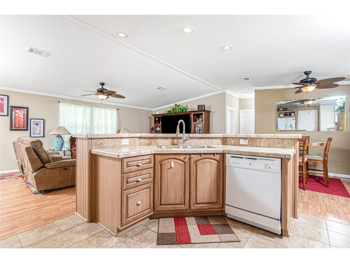 7559 Ratan Circle Port Charlotte FL 33981 - BUTTERFORD WATERWAY C7481116 image5