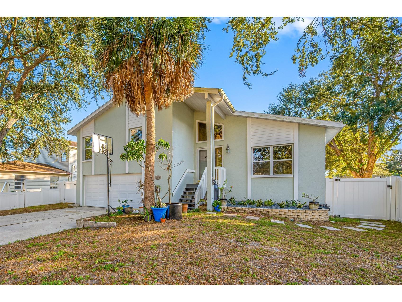 756 61st Avenue NE Saint Petersburg FL 33703 TB8459741 image1