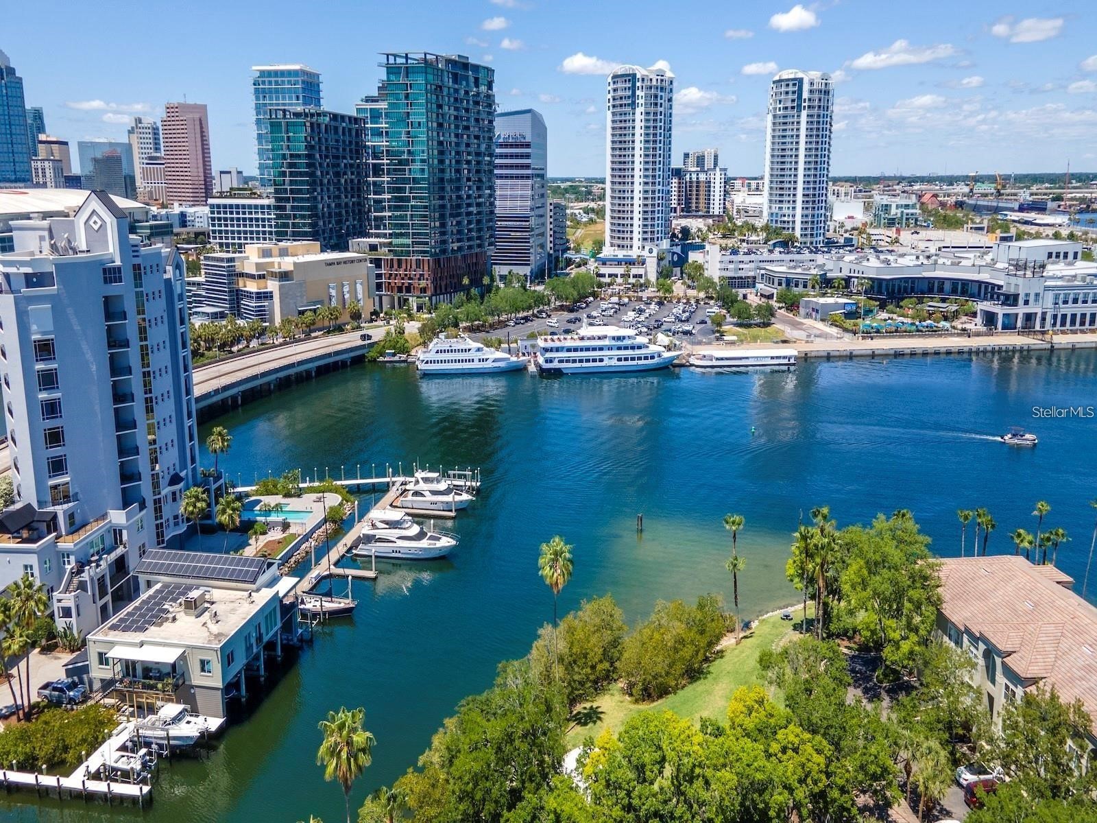 756 Coral Reef Drive Tampa FL 33602 - GARRISON CHANNEL TB8494210 image11