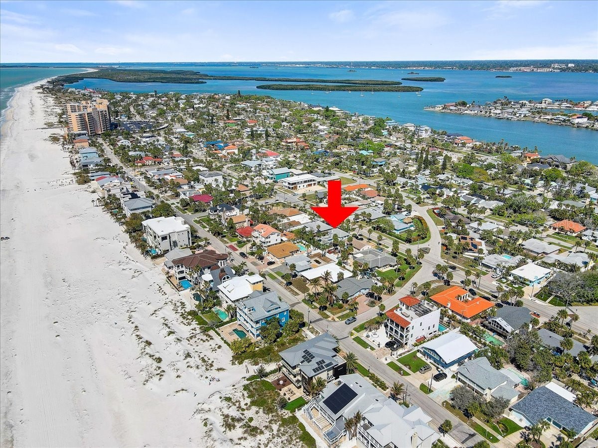 756 Mandalay Avenue Clearwater Beach FL 33767 TB8485832 image3