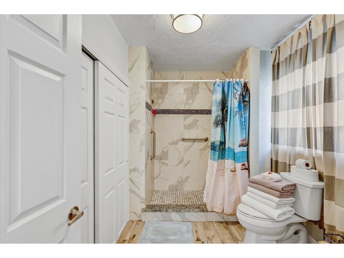 756 Mandalay Avenue Clearwater Beach FL 33767 TB8485832 image37