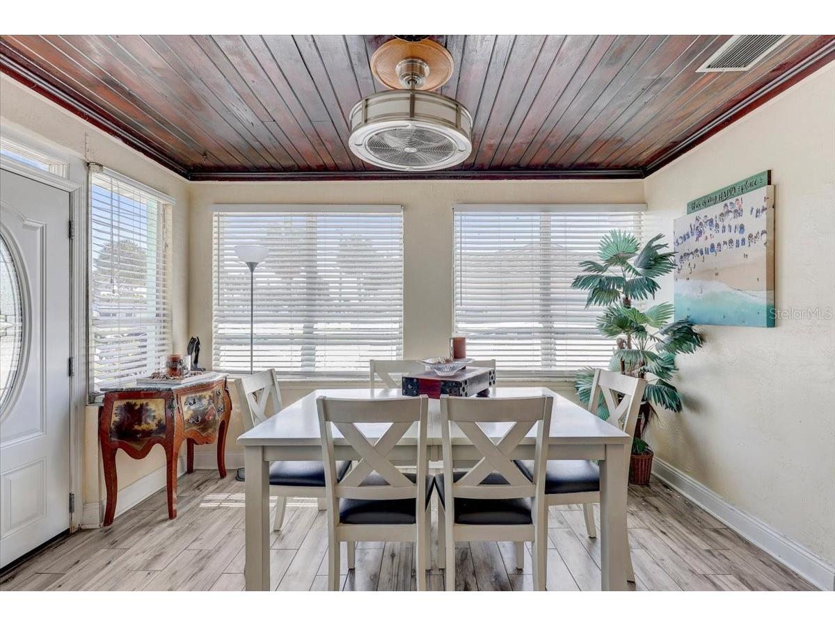 756 Mandalay Avenue Clearwater Beach FL 33767 TB8485832 image7