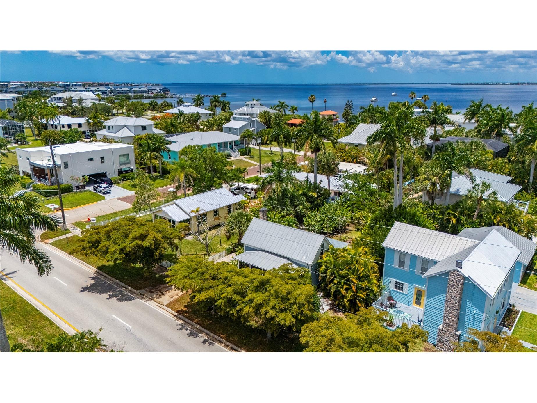 756 W Marion Avenue Punta Gorda FL 33950 C7526401 image36