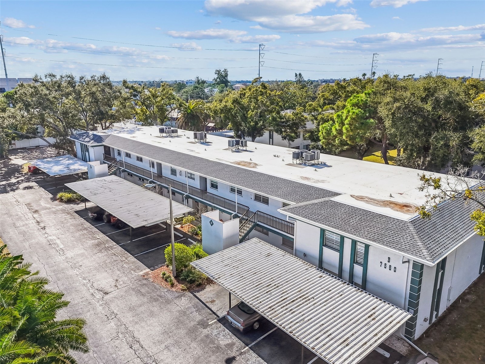 7560 92nd Street #104B Seminole FL 33777 W7881114 image1