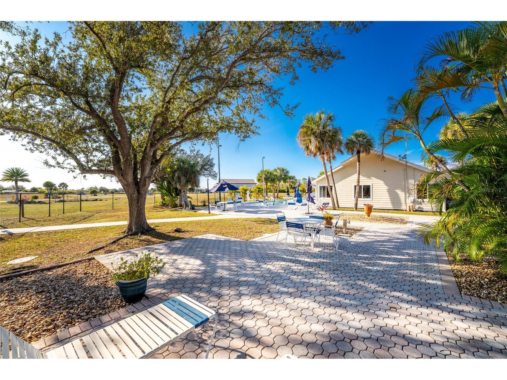 7560 Danvers Port Charlotte FL 33981 - BUTTERFORD WATERWAY C7525117 image11