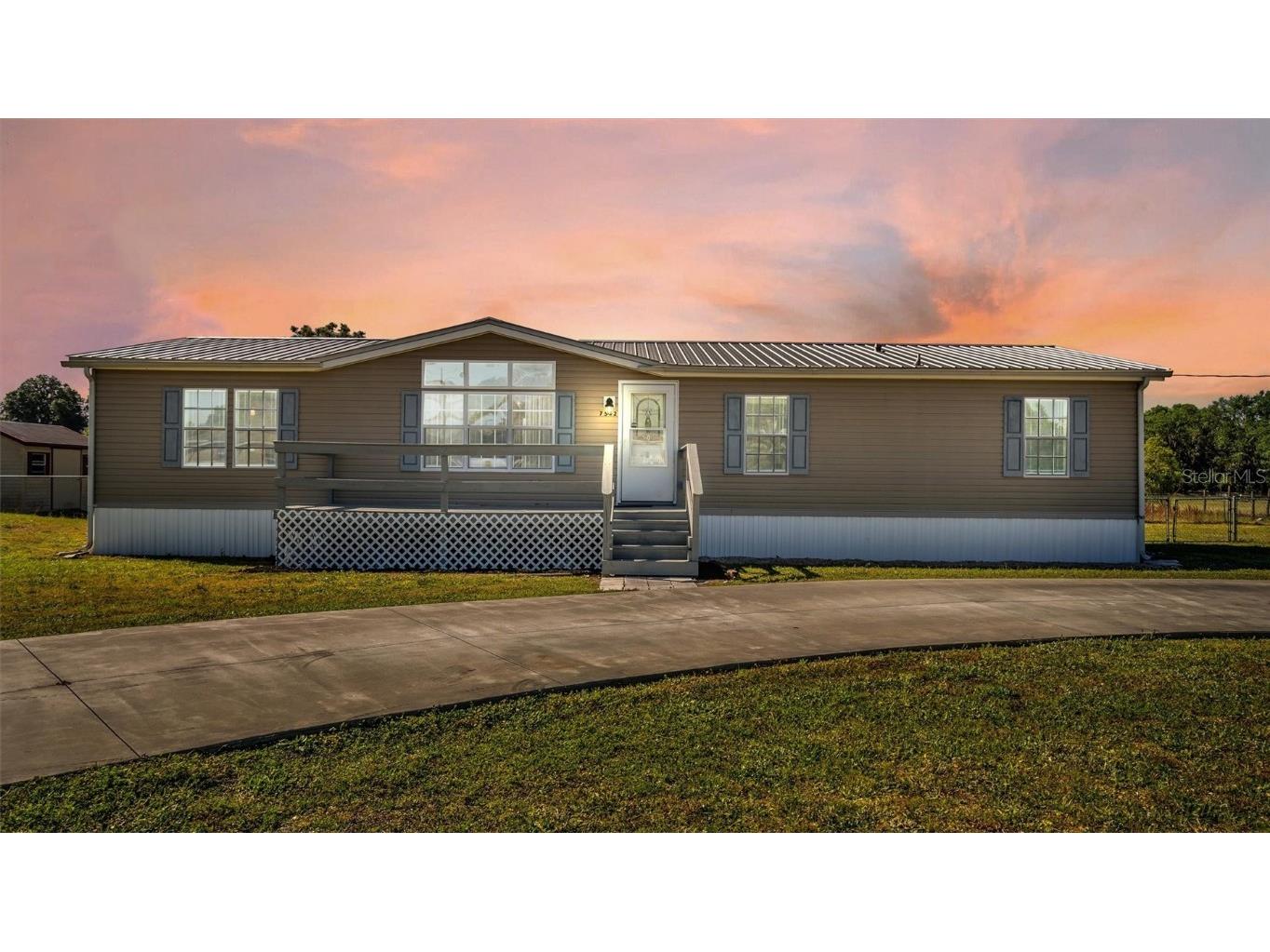 7562 Dove Meadow Trail Lakeland FL 33810 L4936189 image1