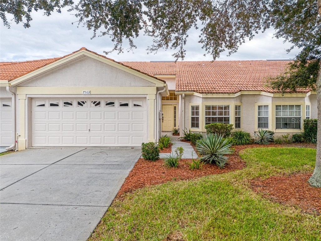 7563 Mediterranean Court Hudson FL 34667 W7858594 image1