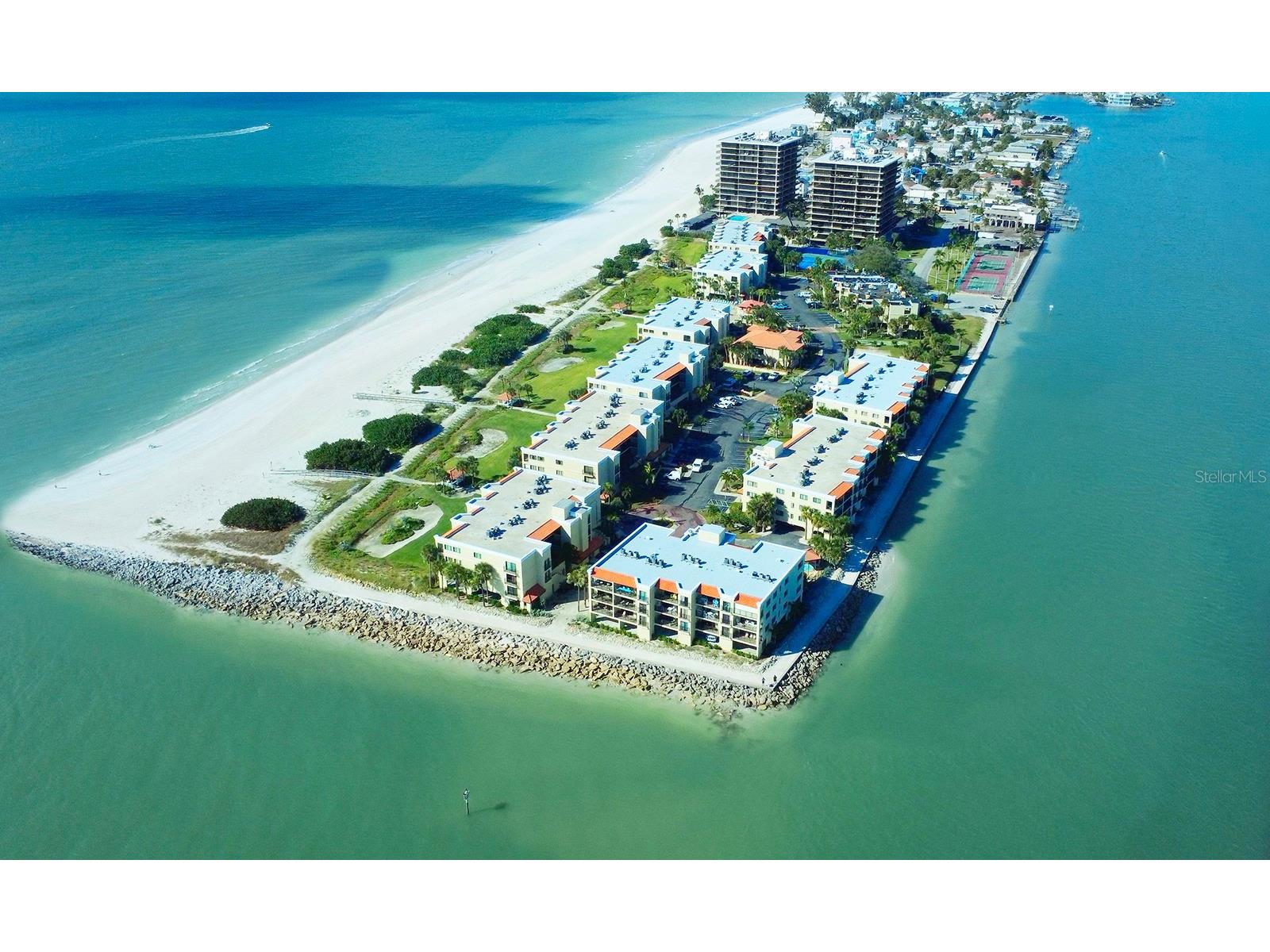 7564 Bayshore Drive #202 Treasure Island FL 33706 - GULF TB8457783 image1