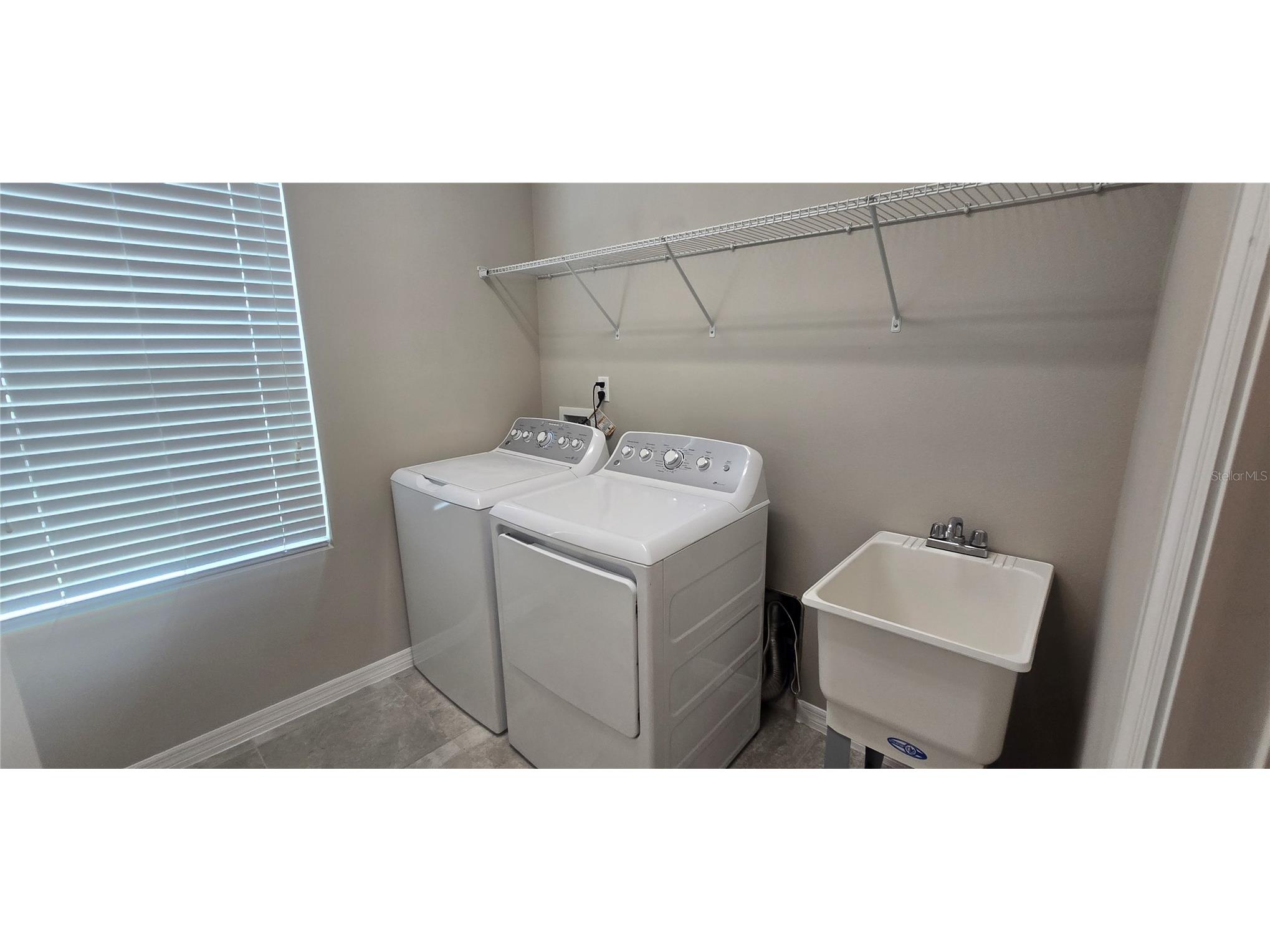 7564 Bishop Square Drive Winter Garden FL 34787 O6398382 image12
