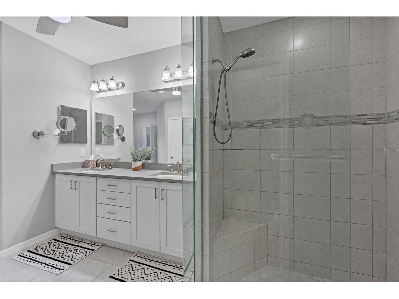 7564 Divot Loop Bradenton FL 34202 A4693824 image21