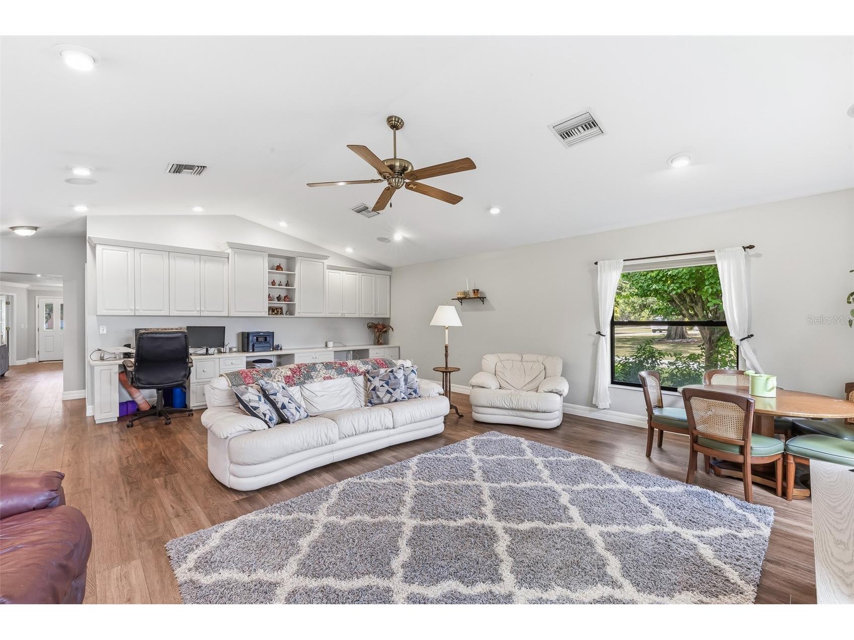 7565 Castle Drive Sarasota FL 34240 A4697250 image12