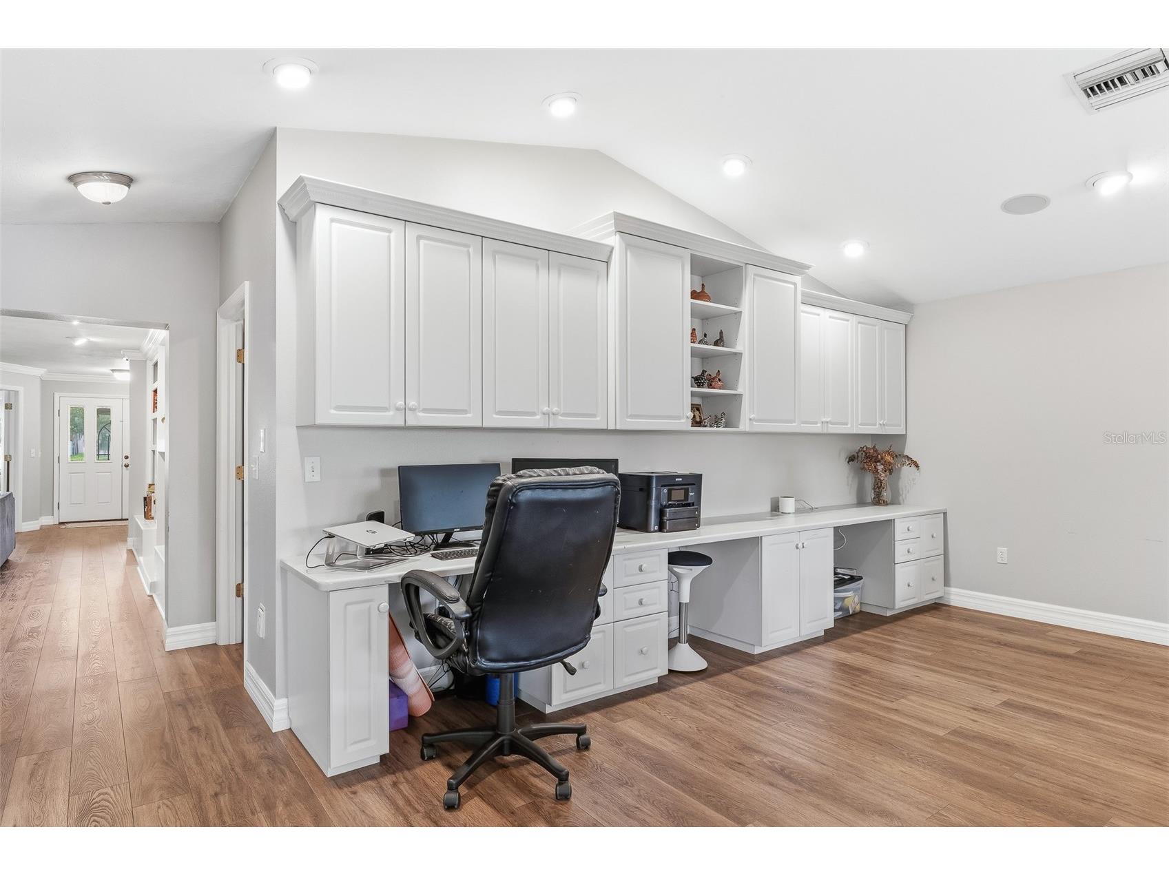 7565 Castle Drive Sarasota FL 34240 A4697250 image14