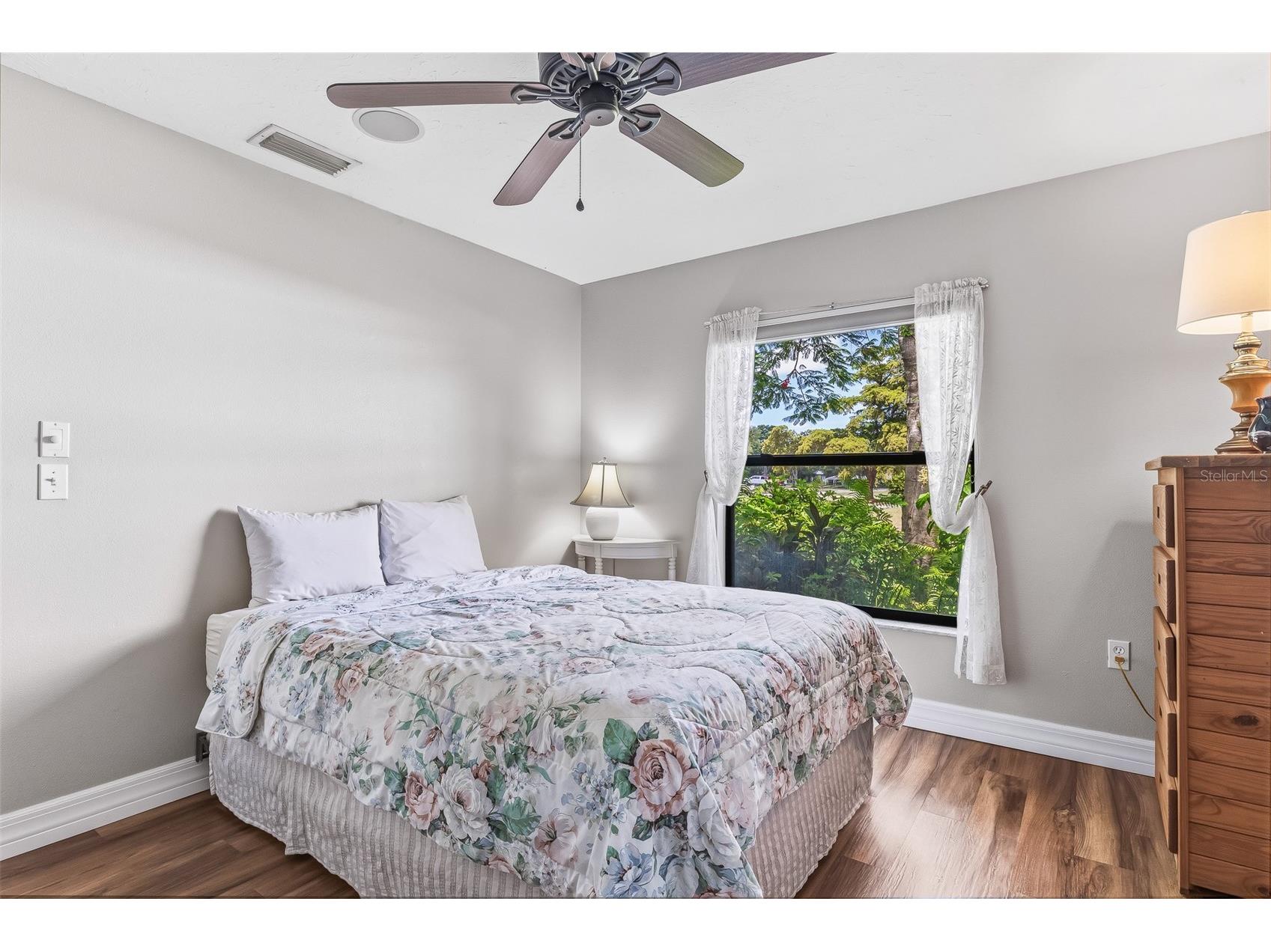 7565 Castle Drive Sarasota FL 34240 A4697250 image22