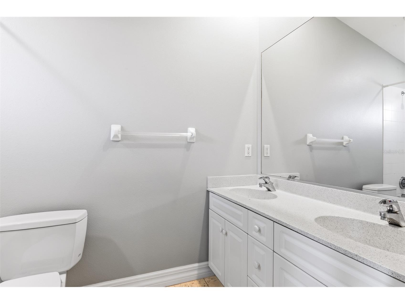 7565 Castle Drive Sarasota FL 34240 A4697250 image23