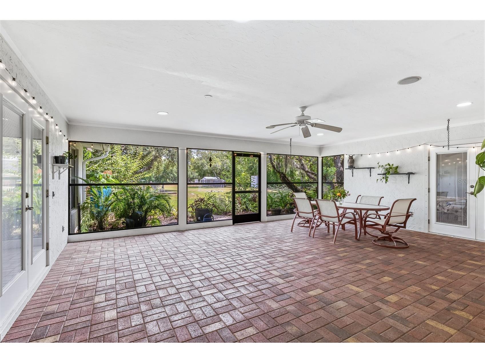 7565 Castle Drive Sarasota FL 34240 A4697250 image27