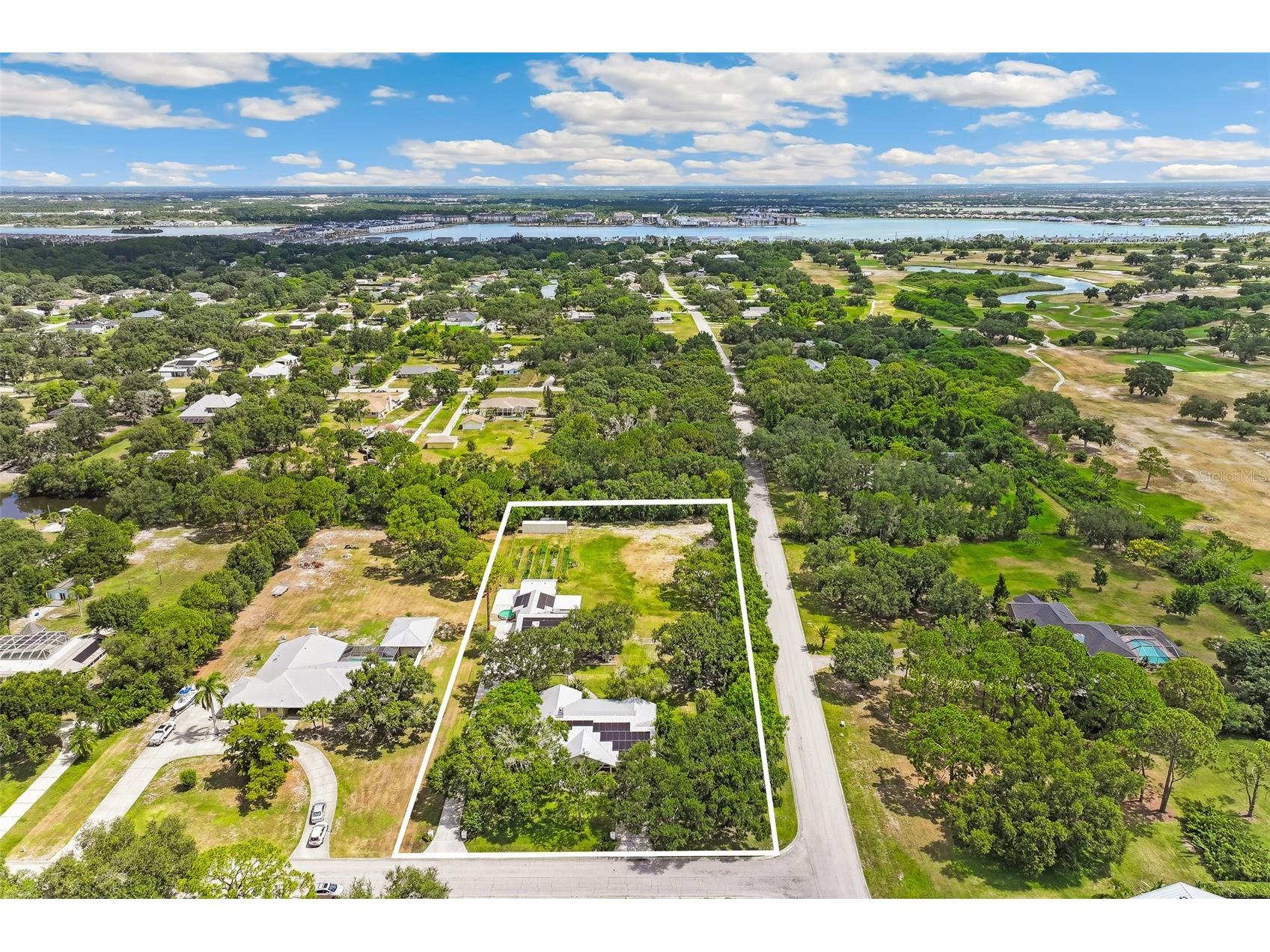 7565 Castle Drive Sarasota FL 34240 A4697250 image3