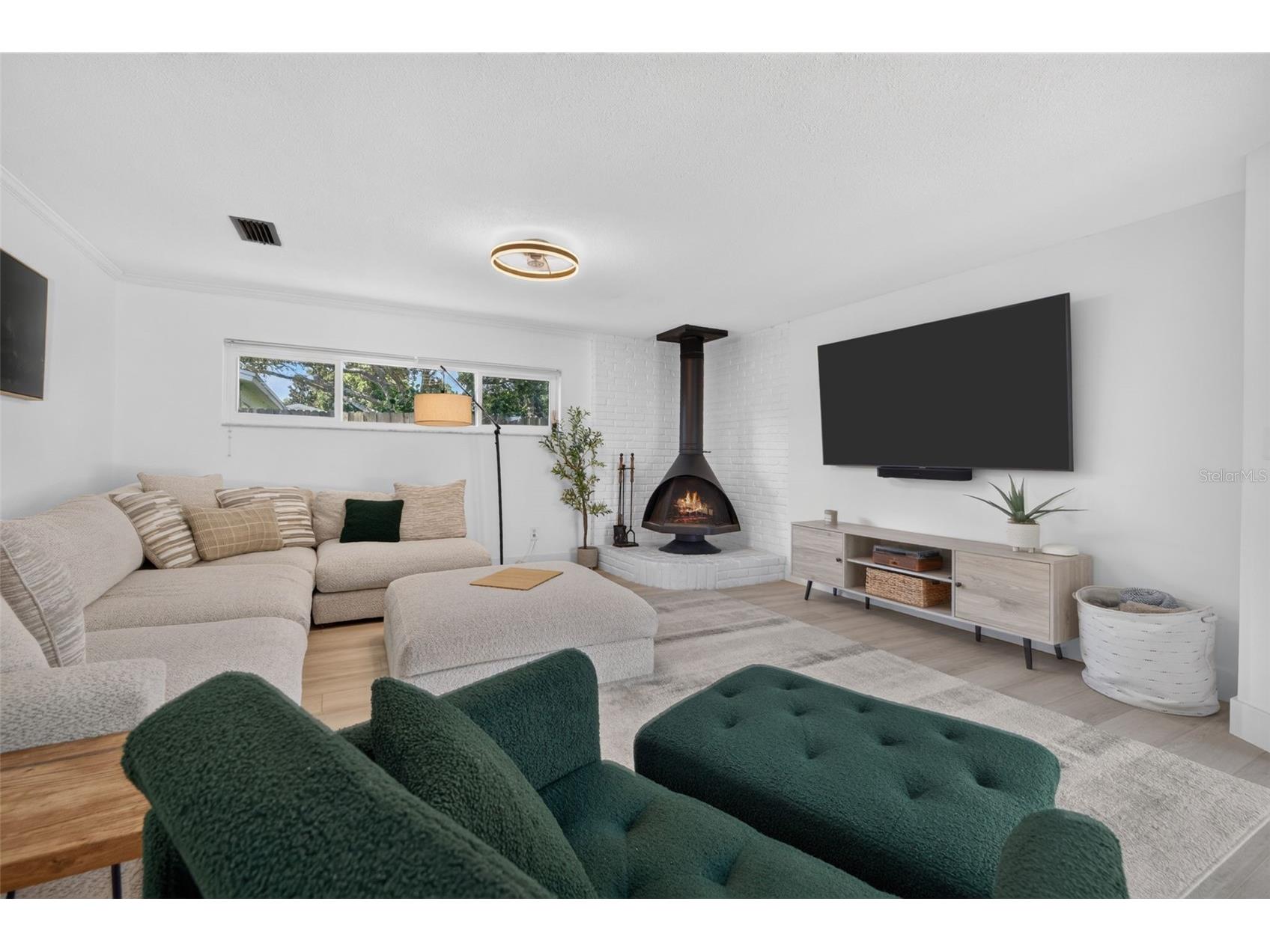 7566 20th Street N Saint Petersburg FL 33702 TB8527702 image18