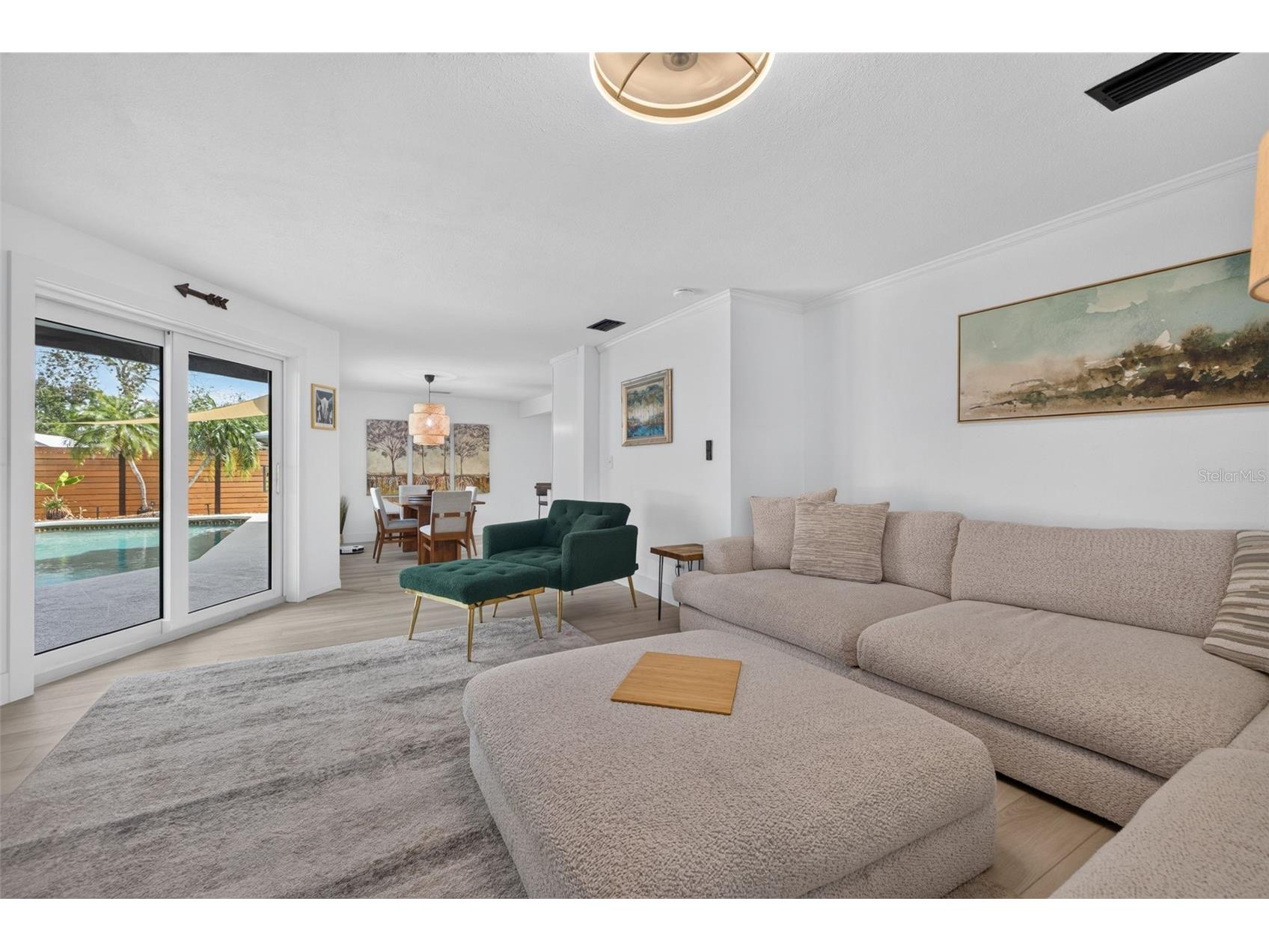 7566 20th Street N Saint Petersburg FL 33702 TB8527702 image20