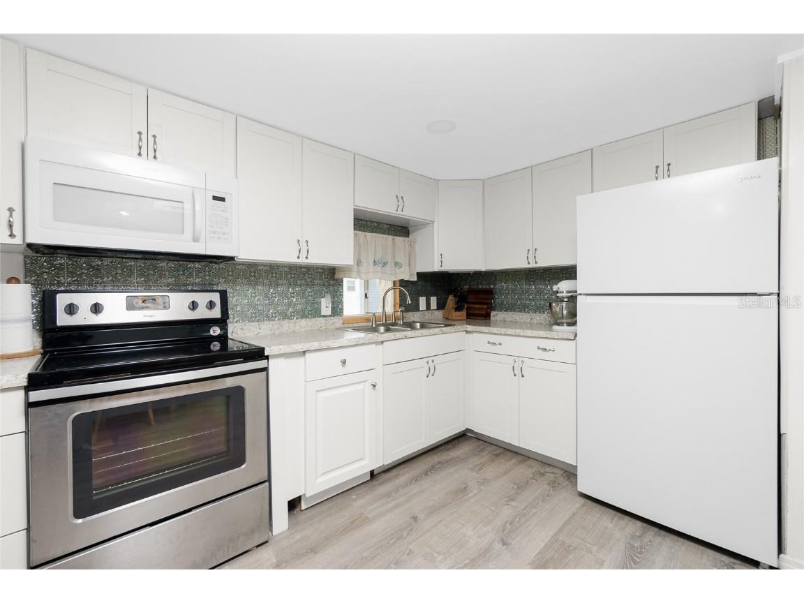 7567 Danvers Circle Port Charlotte FL 33981 - BUTTERFORD WATERWAY C7502710 image6