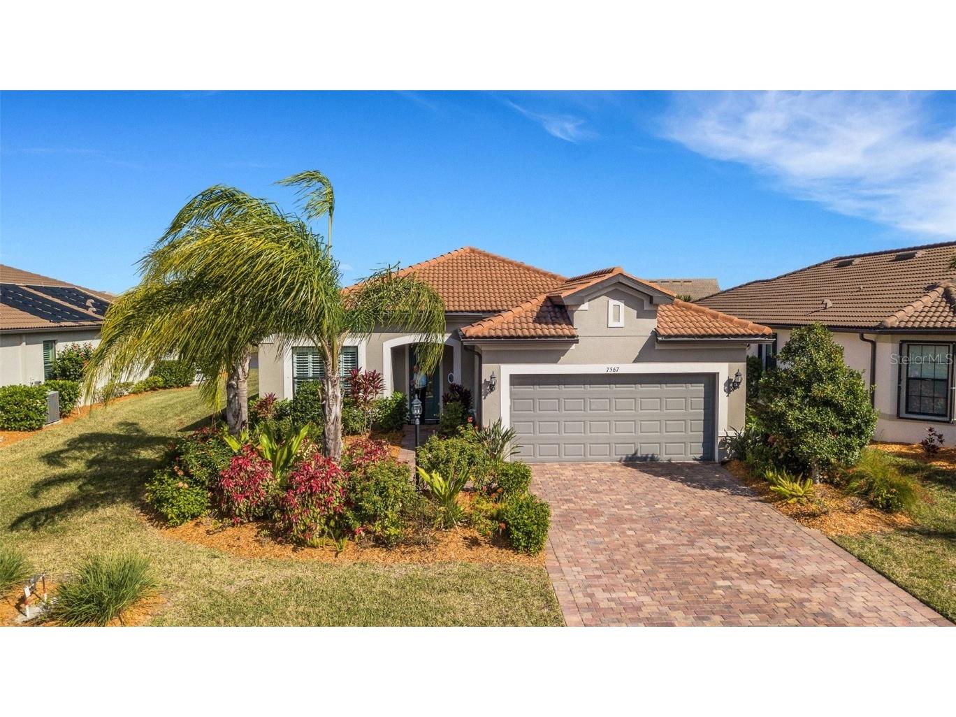 7567 Viola Loop Lakewood Ranch FL 34202 A4593991 image1